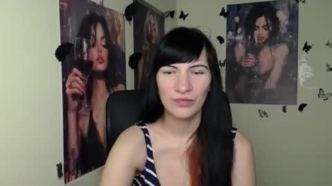Snapshot of wildsoul8 chatting on May 5, 2026, 5:21 pm Rosalinda online show from May 5, 2026, 5:21 pm