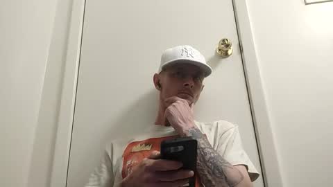 wildwood609 online show from May 17, 2026, 7:17 am