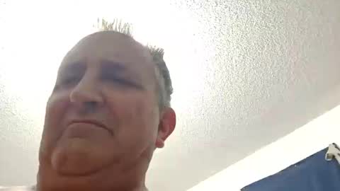 Snapshot of wilhob26 chatting on October 16, 2025, 6:03 am wihob26 online show from October 16, 2025, 6:03 am