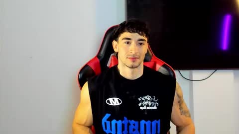 will_ferrari300 online show from February 4, 2026, 7:36 am