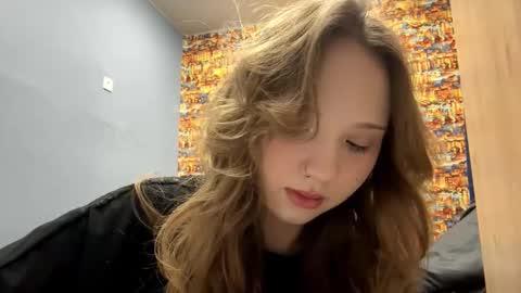 Snapshot of willenasow chatting on January 14, 2026, 7:19 pm Olivia online show from January 14, 2026, 7:19 pm