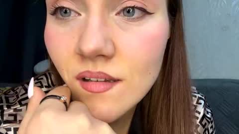 Adele online show from February 4, 2026, 5:19 pm