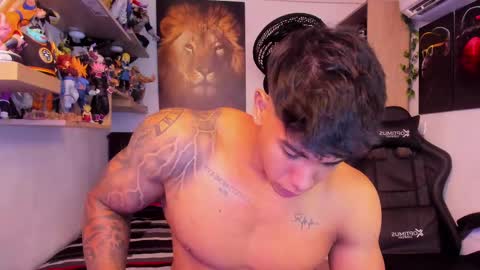 Snapshot of william_dracko9 chatting on February 10, 2025, 7:47 am Dracko online show from February 10, 2025, 7:47 am