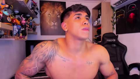 Snapshot of william_dracko9 chatting on February 20, 2025, 6:17 am Dracko online show from February 20, 2025, 6:17 am