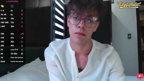 William online show from December 25, 2024, 7:57 am