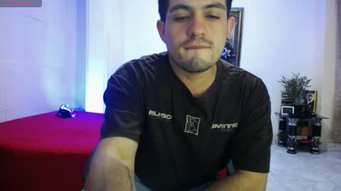 Snapshot of william_steel_ chatting on February 19, 2026, 2:51 am William Steel online show from February 19, 2026, 2:51 am