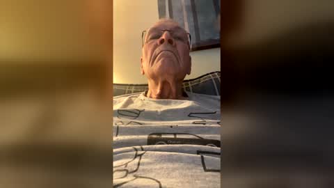 williamduer3 online show from February 15, 2026, 1:20 pm