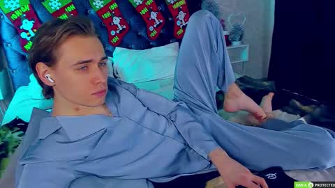 William online show from January 12, 2026, 3:45 am