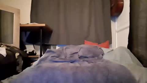 Snapshot of willinganalslut13 chatting on October 27, 2025, 11:31 pm willinganalslut13 online show from October 27, 2025, 11:31 pm