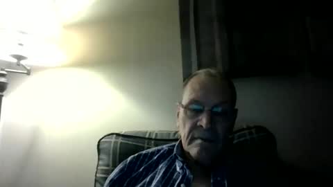 Snapshot of willnedoher chatting on December 8, 2024, 10:14 pm Willhedoher online show from December 8, 2024, 10:14 pm