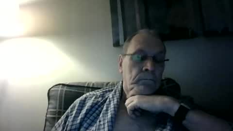 Snapshot of willnedoher chatting on December 10, 2024, 1:22 pm Willhedoher online show from December 10, 2024, 1:22 pm