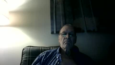Snapshot of willnedoher chatting on December 15, 2024, 2:48 pm Willhedoher online show from December 15, 2024, 2:48 pm