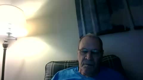 Snapshot of willnedoher chatting on December 25, 2024, 2:34 pm Willhedoher online show from December 25, 2024, 2:34 pm