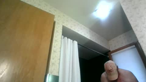 Snapshot of willnedoher chatting on January 1, 2025, 1:59 pm Willhedoher online show from January 1, 2025, 1:59 pm