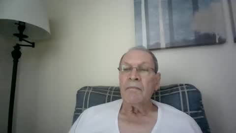 Snapshot of willnedoher chatting on January 3, 2025, 2:08 pm Willhedoher online show from January 3, 2025, 2:08 pm