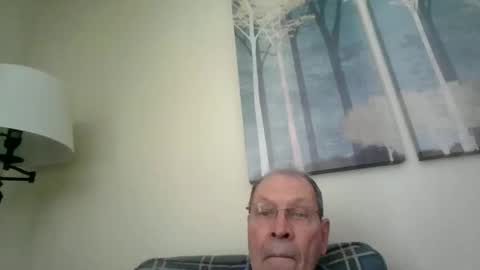 Snapshot of willnedoher chatting on January 4, 2025, 2:04 pm Willhedoher online show from January 4, 2025, 2:04 pm