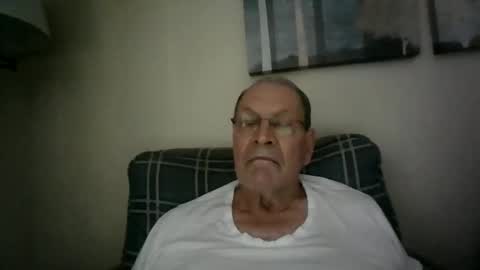 Snapshot of willnedoher chatting on February 2, 2025, 1:30 pm Willhedoher online show from February 2, 2025, 1:30 pm