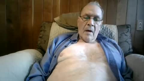 Snapshot of willnedoher chatting on February 5, 2025, 1:11 pm Willhedoher online show from February 5, 2025, 1:11 pm