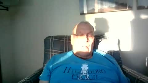 Snapshot of willnedoher chatting on February 14, 2025, 1:08 pm Willhedoher online show from February 14, 2025, 1:08 pm