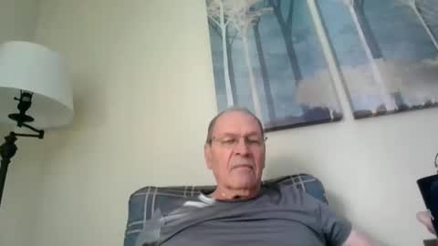 Snapshot of willnedoher chatting on February 24, 2025, 1:53 pm Willhedoher online show from February 24, 2025, 1:53 pm