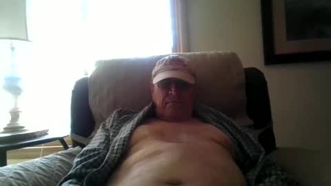 Snapshot of willnedoher chatting on March 9, 2025, 9:46 pm Willhedoher online show from March 9, 2025, 9:46 pm