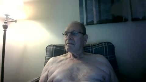 Snapshot of willnedoher chatting on September 10, 2025, 1:22 pm Willhedoher online show from September 10, 2025, 1:22 pm