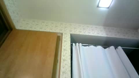 Snapshot of willnedoher chatting on October 1, 2025, 2:23 pm Willhedoher online show from October 1, 2025, 2:23 pm