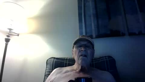 Snapshot of willnedoher chatting on October 6, 2025, 2:03 pm Willhedoher online show from October 6, 2025, 2:03 pm
