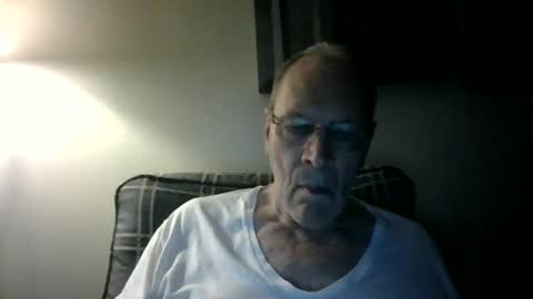 Snapshot of willnedoher chatting on October 8, 2025, 11:52 am Willhedoher online show from October 8, 2025, 11:52 am