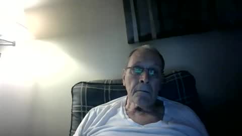 Snapshot of willnedoher chatting on October 30, 2025, 12:39 pm Willhedoher online show from October 30, 2025, 12:39 pm