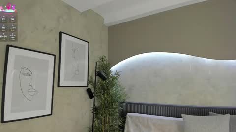 Snapshot of willow_hendrix chatting on October 2, 2025, 12:34 pm Ms Willow online show from October 2, 2025, 12:34 pm