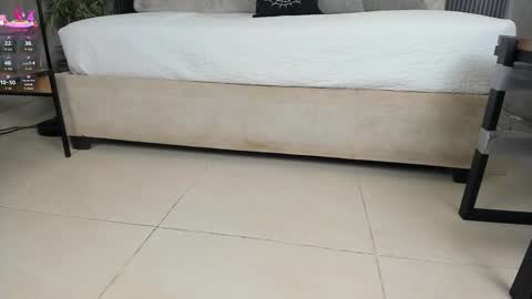 Snapshot of willow_hendrix chatting on October 31, 2025, 5:47 pm Ms Willow online show from October 31, 2025, 5:47 pm