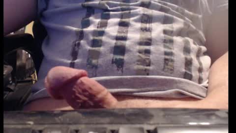 Snapshot of willowstick chatting on February 28, 2025, 2:20 pm DrainMyBalls online show from February 28, 2025, 2:20 pm