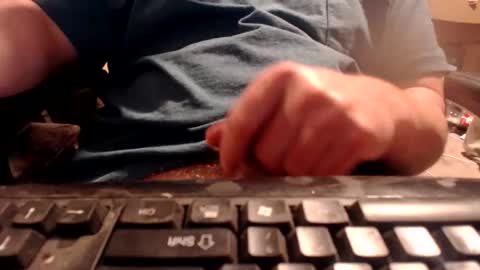 Snapshot of willowstick chatting on November 10, 2025, 10:09 pm DrainMyBalls online show from November 10, 2025, 10:09 pm