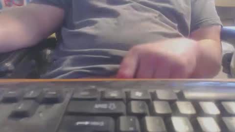 Snapshot of willowstick chatting on March 10, 2026, 10:48 pm DrainMyBalls online show from March 10, 2026, 10:48 pm