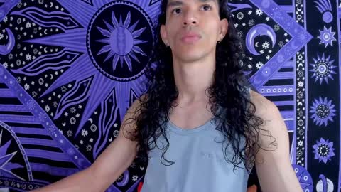 Snapshot of willy_veins chatting on December 17, 2024, 7:29 am willy_veins online show from December 17, 2024, 7:29 am