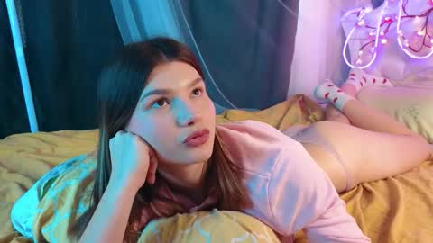 Vicki3 online show from March 2, 2026, 7:15 am