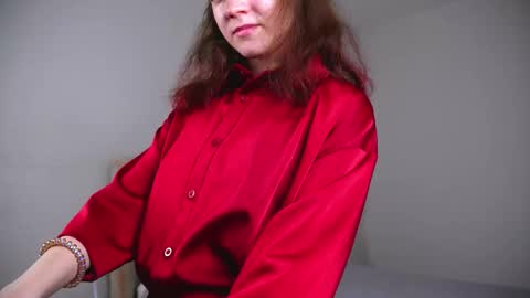 for u Alise online show from October 5, 2025, 4:33 am