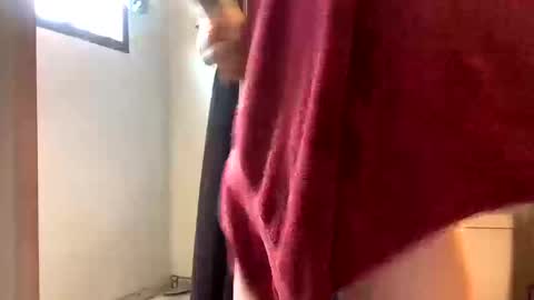 Snapshot of wiltryanything2x chatting on October 18, 2025, 1:34 pm Will online show from October 18, 2025, 1:34 pm