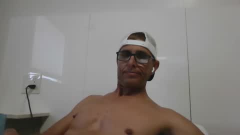 wiludoit online show from February 19, 2026, 10:17 pm
