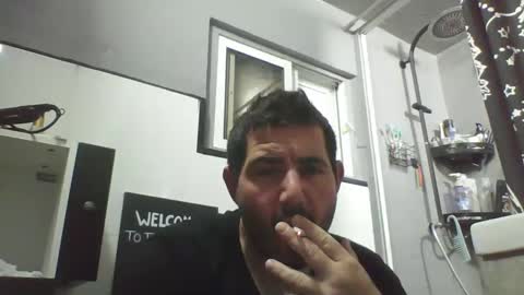 windowpane online show from December 25, 2024, 8:07 pm