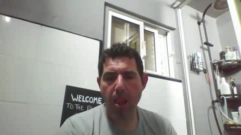 windowpane online show from February 18, 2025, 10:25 pm