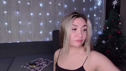 wineandboobs online show from February 20, 2025, 6:35 pm