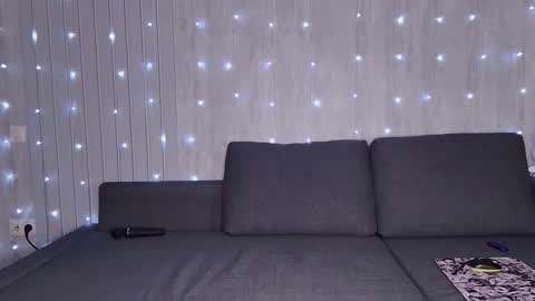 wineandboobs online show from February 28, 2025, 2:20 pm