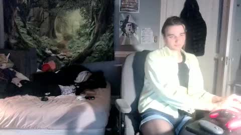 Snapshot of winter123137 chatting on December 31, 2024, 8:04 am Winter online show from December 31, 2024, 8:04 am