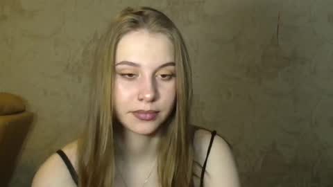 Snapshot of wira_witch chatting on February 17, 2025, 3:20 pm wira_witch online show from February 17, 2025, 3:20 pm