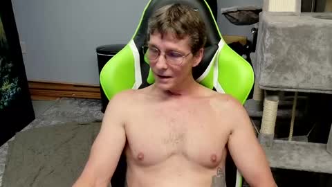 Snapshot of wirehead1970 chatting on September 28, 2025, 1:55 am wirehead1970 online show from September 28, 2025, 1:55 am