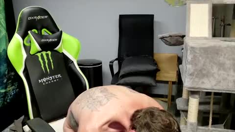 Snapshot of wirehead1970 chatting on October 8, 2025, 1:47 am wirehead1970 online show from October 8, 2025, 1:47 am