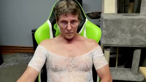 Snapshot of wirehead1970 chatting on October 11, 2025, 3:28 am wirehead1970 online show from October 11, 2025, 3:28 am