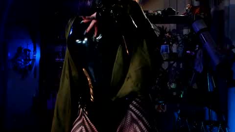 Snapshot of witch_fiona chatting on March 5, 2025, 8:00 pm Goddess of two strapons - Mr. long Don Mr. Pinky online show from March 5, 2025, 8:00 pm